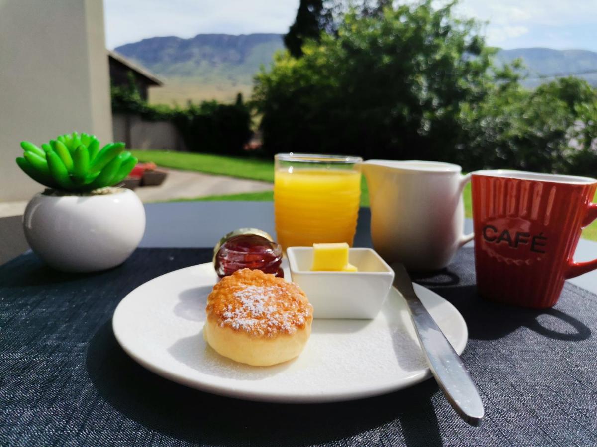 The Raz Bed and Breakfast Harrismith Εξωτερικό φωτογραφία