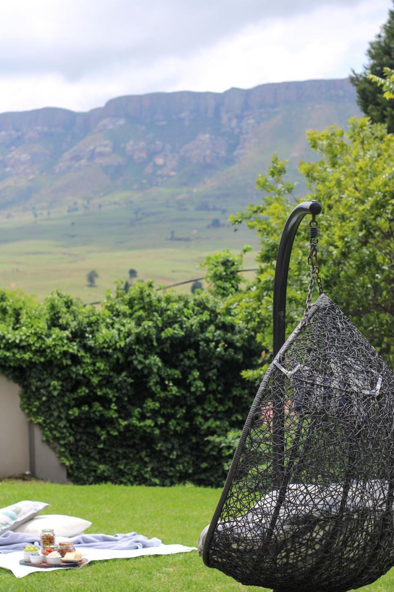 The Raz Bed and Breakfast Harrismith Εξωτερικό φωτογραφία